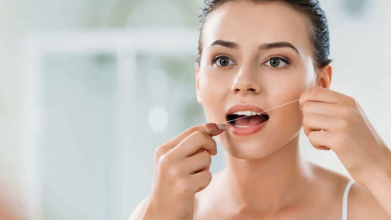 The Link Between Poor Flossing and Gum Disease Nottingham